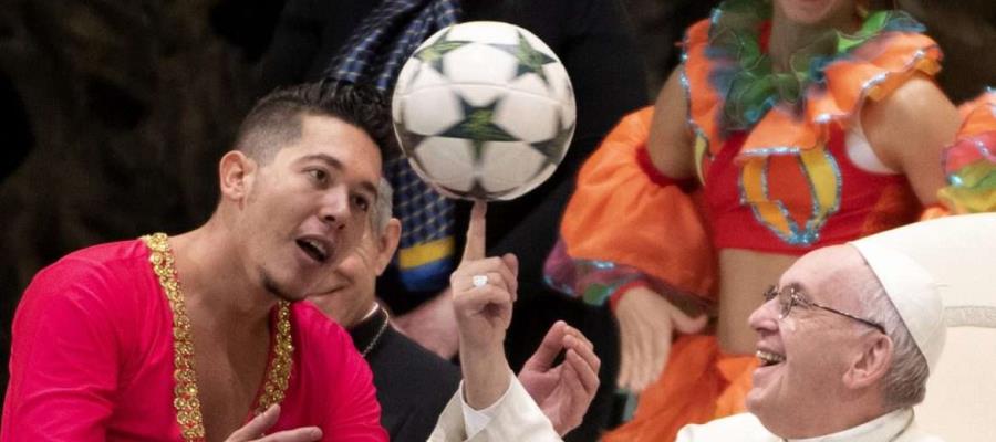 Papa mostró al mundo a ver el futbol como una enseñanza de vida Papa mostró al mundo a ver el futbol como una enseñanza de vida