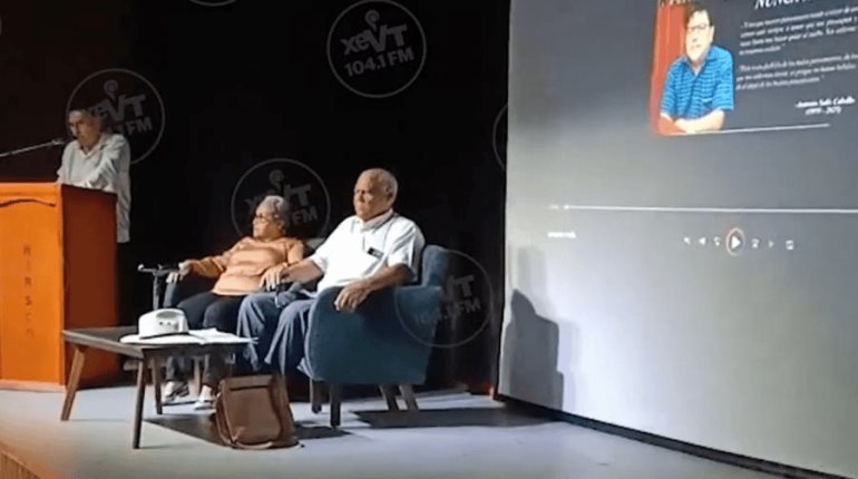 A Antonio Solís Calvillo le preocupaba mucho la cultura, señalan en homenaje póstumo