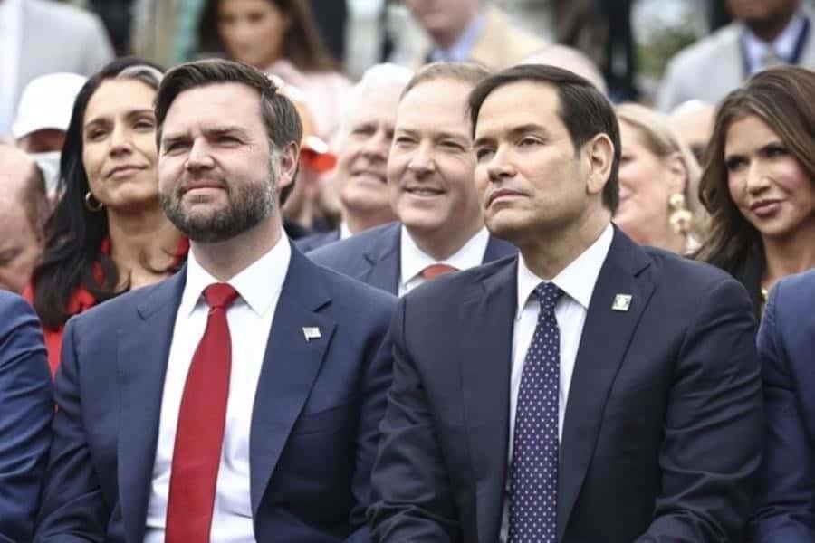 Descarta Trump tercer mandato pero da su apoyo a JD Vance y Marco Rubio Descarta Trump tercer mandato pero da su apoyo a JD Vance y Marco Rubio