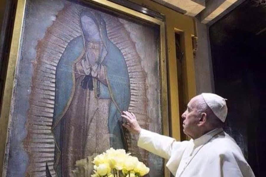 Papa siempre mostró una fiel devoción por la virgen María y la Guadalupana Papa siempre mostró una fiel devoción por la virgen María y la Guadalupana