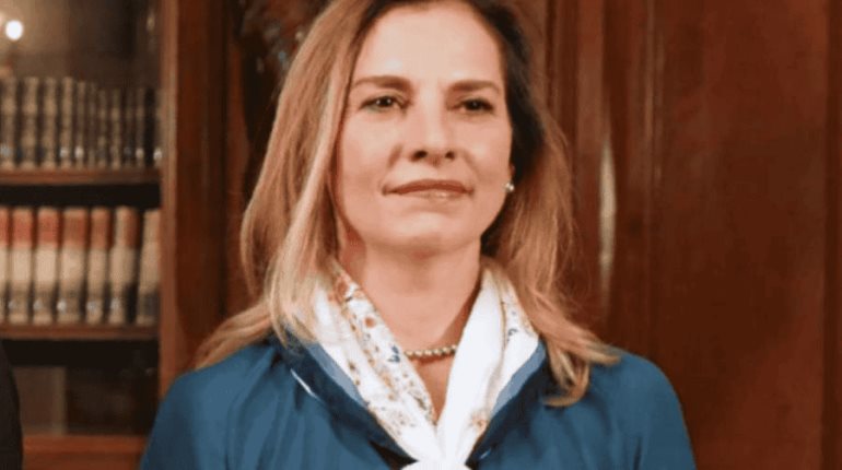 "Está en su derecho, si es el caso": Sheinbaum sobre solicitud de Gutiérrez Müller de la nacionalidad española