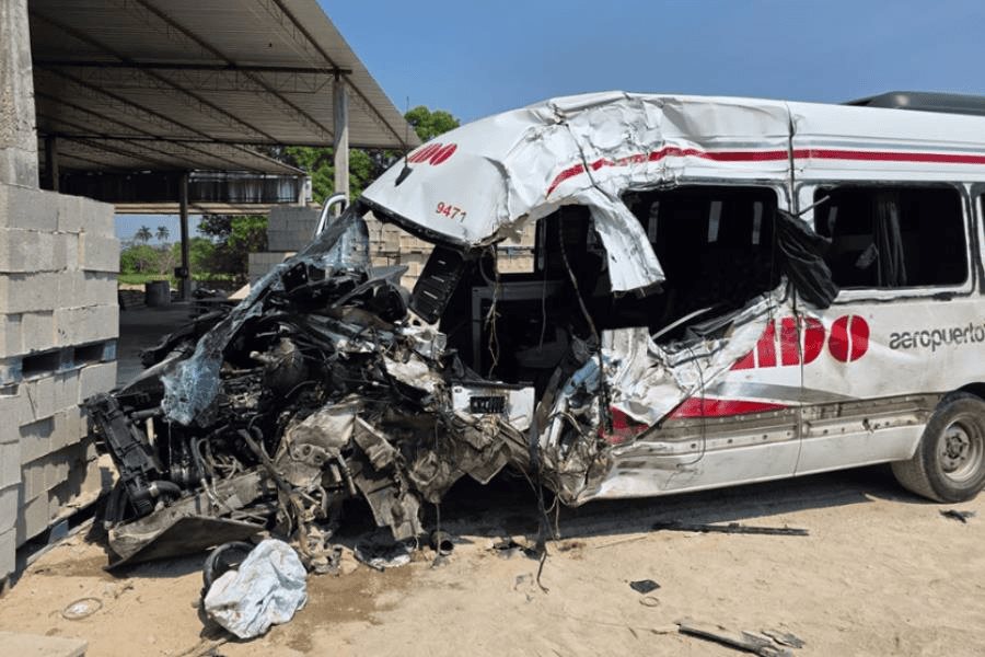 6 heridos, saldo de accidente entre góndola y transporte de pasajeros en la Villahermosa-Macuspana 6 heridos, saldo de accidente entre góndola y transporte de pasajeros en la Villahermosa-Macuspana