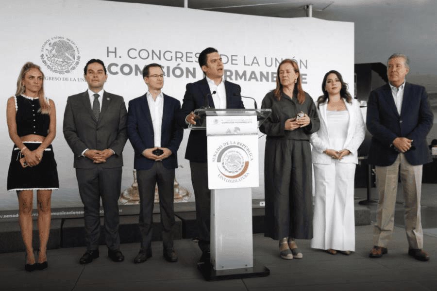 Externa Anaya confianza en su partido durante conversatorios sobre la Ley Telecom Externa Anaya confianza en su partido durante conversatorios sobre la Ley Telecom