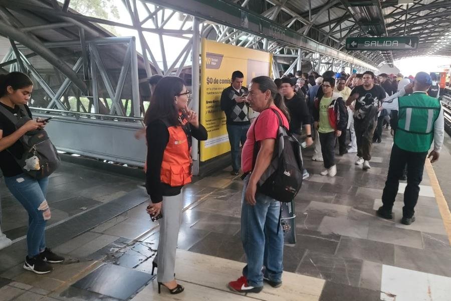 Reportan falla en vías de la Línea B del Metro de la CDMX Reportan falla en vías de la Línea B del Metro de la CDMX