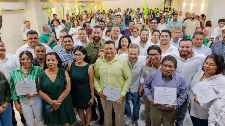 Rinde protesta a nuevo dirigente del PVEM en Centro