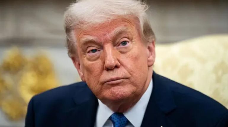 "Es un gran honor saber que es el primer Papa estadounidense": Trump felicita al Papa León XIV