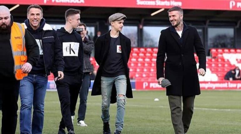 Beckham y Neville adquieren al Salford City, equipo de cuarta división inglés