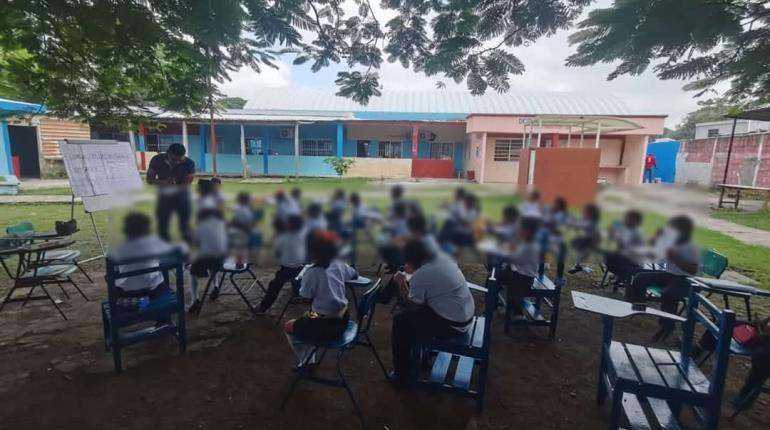 Primaria en Cunduacán lleva más un año con problemas en el suministro eléctrico