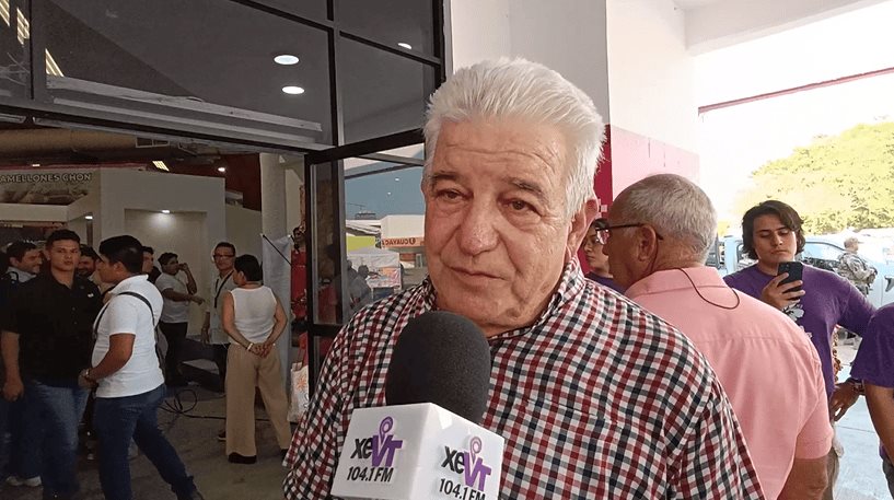 Hallan explosivos en Tec de Balancán; gobierno de May justifica desalojo con antimotines Hallan explosivos en Tec de Balancán; gobierno de May justifica desalojo con antimotines