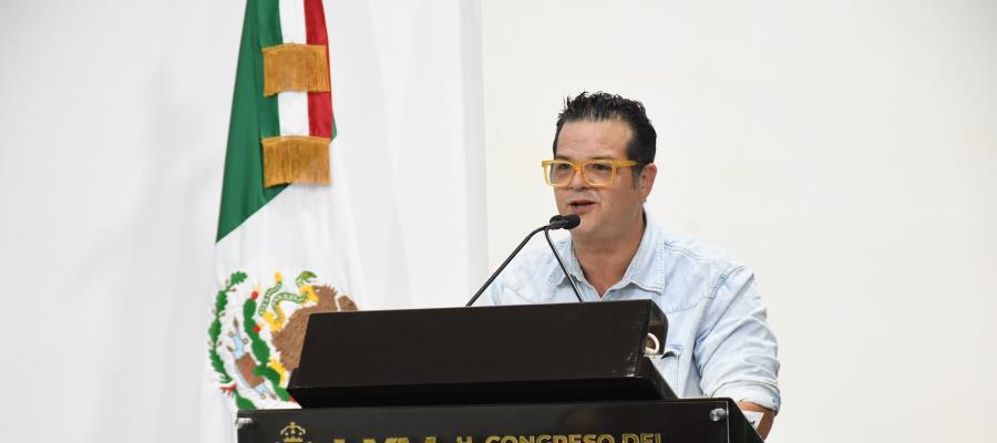 "Amor a garrotazos se paga": Granier al reprochar actuación del gobierno contra estudiantes del Tec de Los Ríos "Amor a garrotazos se paga": Granier al reprochar actuación del gobierno contra estudiantes del Tec de Los Ríos