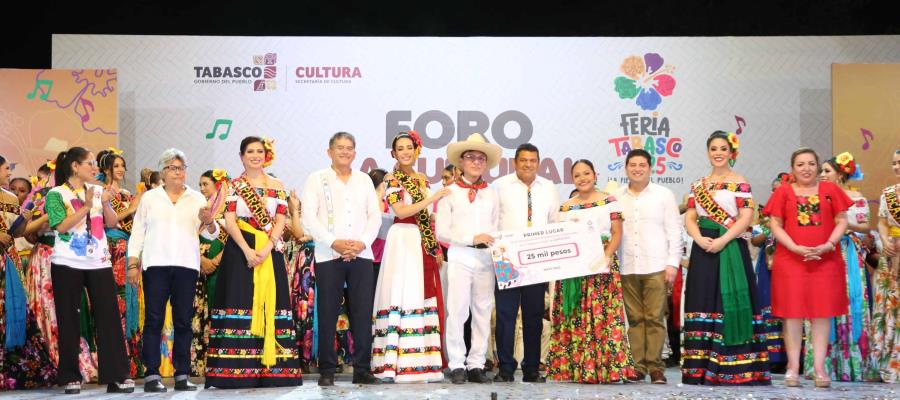 Destacan en La Cultural, talento y tradición con artistas de Paraíso y Tacotalpa Destacan en La Cultural, talento y tradición con artistas de Paraíso y Tacotalpa