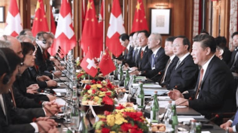 Negocian China y Suiza posible modernización a su acuerdo de libre comercio