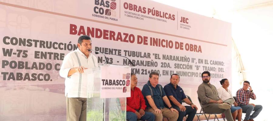 Pone gobernador en marcha construcción de puente en poblado de Cárdenas Pone gobernador en marcha construcción de puente en poblado de Cárdenas