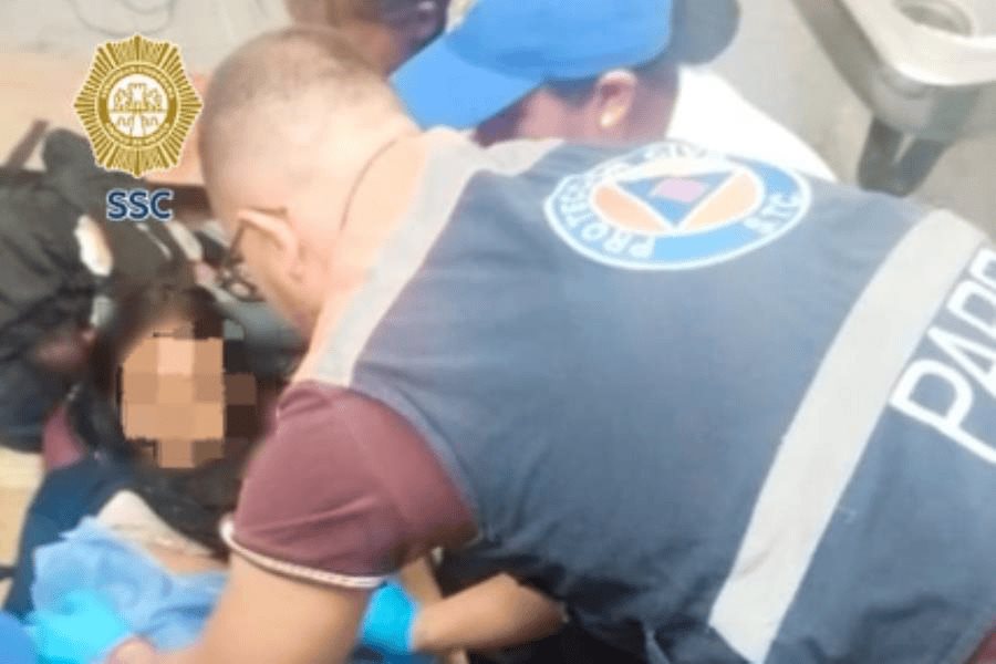 Menor de 13 años da a luz en estación del metro de CDMX Menor de 13 años da a luz en estación del metro de CDMX