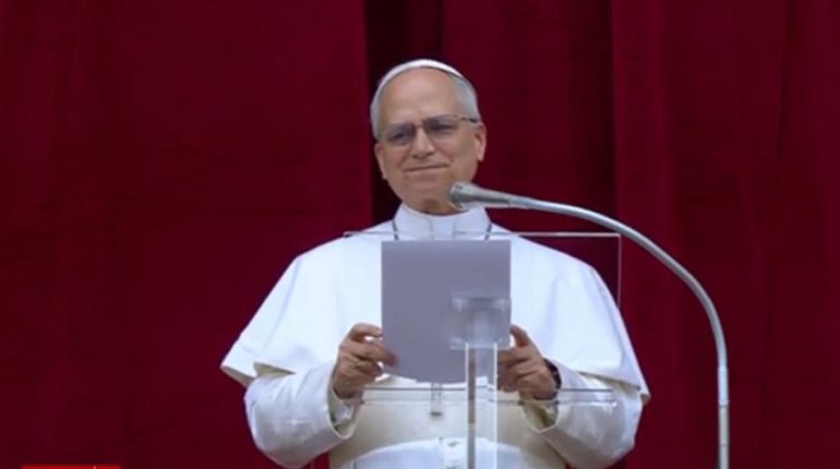 Ora Papa León XIV por las mamás del mundo por festejo del Día de las Madres
