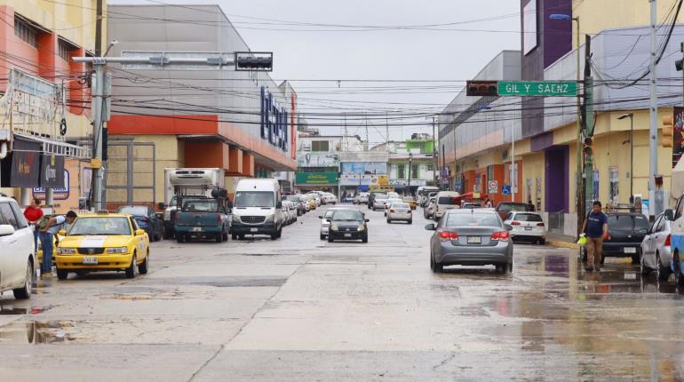 Tras fuertes lluvias y anegaciones supervisa Osuna operación de cárcamos