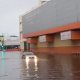 Tras fuertes lluvias y anegaciones supervisa Osuna operación de cárcamos