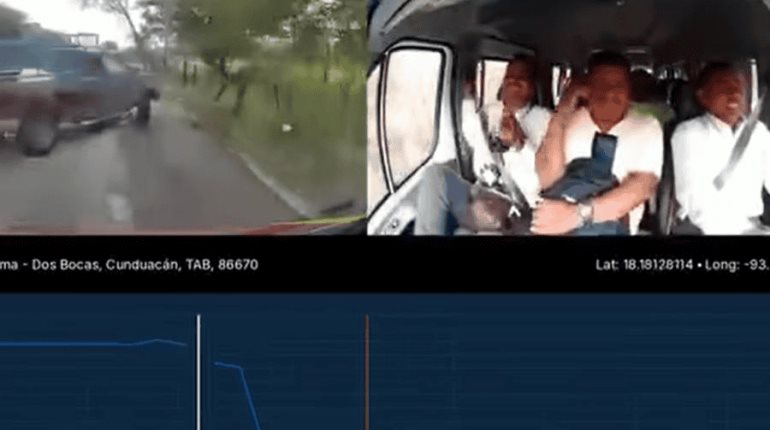 Revelan video del accidente entre camioneta y urvan en la Cunduacán -Comalcalco