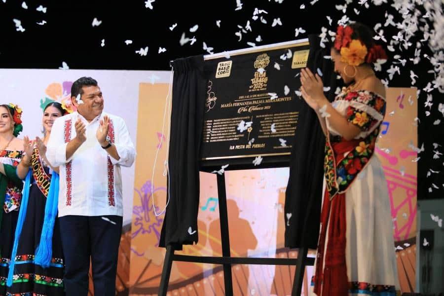 Con espectáculo de pirotecnia, laser y drones, clausuran la Feria Tabasco 2025 Con espectáculo de pirotecnia, laser y drones, clausuran la Feria Tabasco 2025