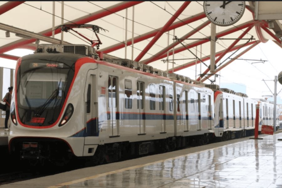 Registran primer pinchazo en Metro de Monterrey Registran primer pinchazo en Metro de Monterrey