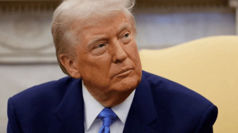 Trump anuncia decreto para reducir los precios de los medicamentos hasta en un 80% en EE. UU.