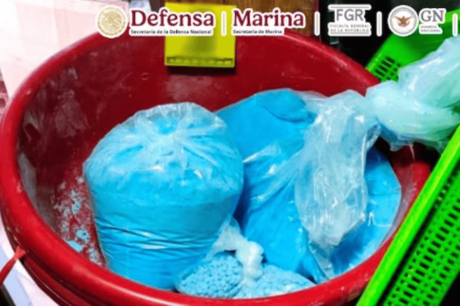 Aseguran autoridades más de 52 mdp en drogas, armas y vehículos al CJNG en Tijuana Aseguran autoridades más de 52 mdp en drogas, armas y vehículos al CJNG en Tijuana