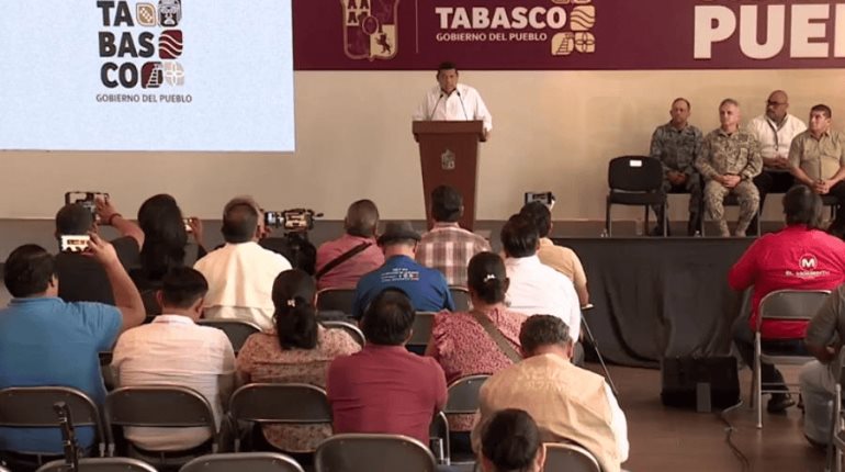 Tarjetas de circulación no tendrán costo para quienes hicieron el trámite y no se las entregaron: May