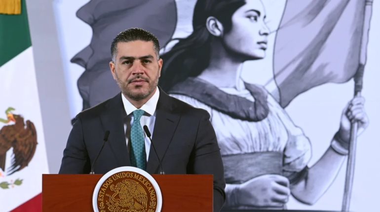 Harfuch confirma que familia de Ovidio Guzmán se entregó a EE. UU. "por una negociación"