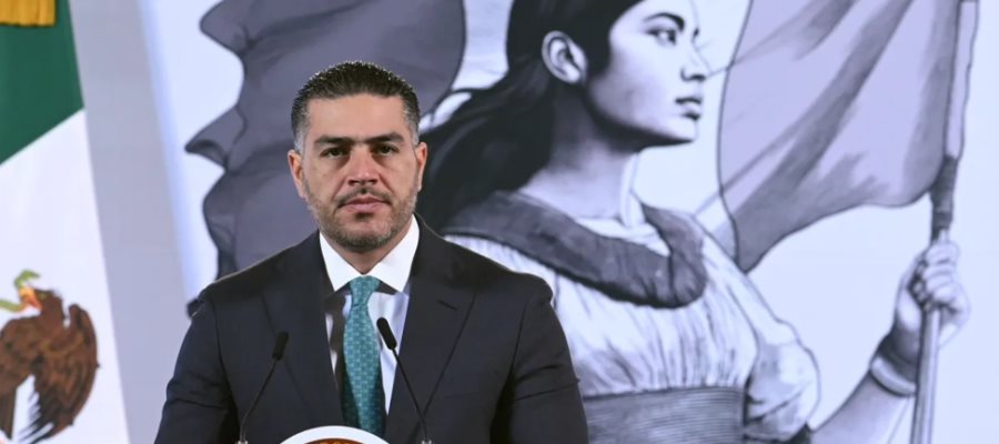 Harfuch confirma que familia de Ovidio Guzmán se entregó a EE. UU. "por una negociación" Harfuch confirma que familia de Ovidio Guzmán se entregó a EE. UU. "por una negociación"