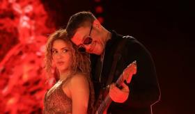 Ni con todo el café de Colombia me quito tu aroma: Alejandro Sanz a Shakira
