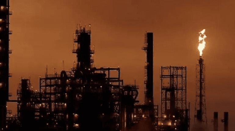 Ordena SCJN a Pemex transparentar cifras sobre emisiones de gas metano