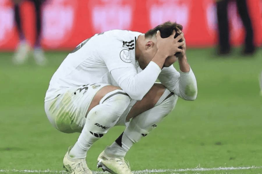 Jugador del Real Madrid es procesado por difundir video sexual de una menor Jugador del Real Madrid es procesado por difundir video sexual de una menor