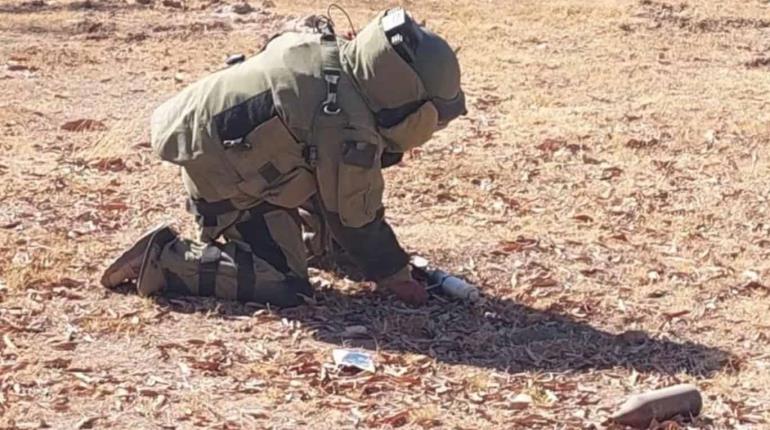 Derriban dron y aseguran vehículo blindado y explosivos en cuatro municipios de Sinaloa