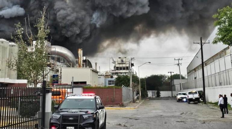 Se incendia fábrica de electrodomésticos en Nuevo León