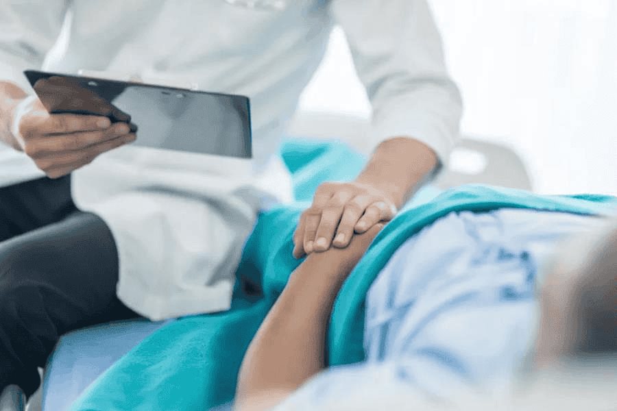 Aborto; Los traumas que genera y otras opciones para decir sí a la vida: Debaten expertos