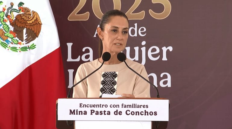 "No nos iremos hasta encontrar a los 63 mineros": Sheinbaum a familias de Pasta de Conchos