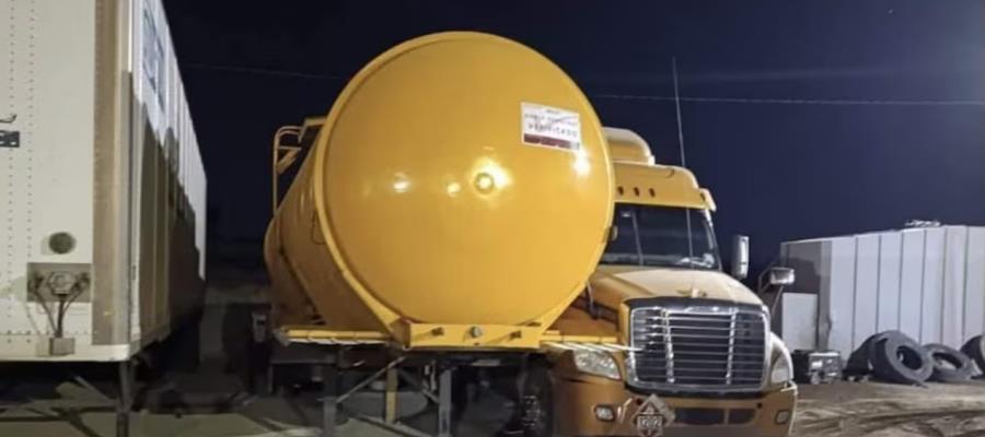 Desmantelan centro de huachicol en Guanajuato; aseguran 28 mil litros de hidrocarburo y tractocamiones Desmantelan centro de huachicol en Guanajuato; aseguran 28 mil litros de hidrocarburo y tractocamiones