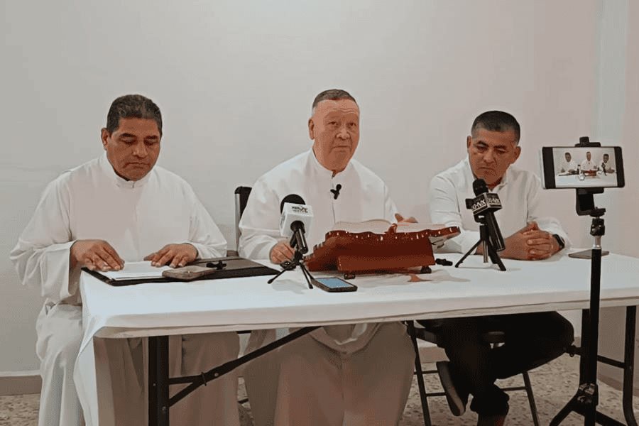 A cumplir la palabra de Dios y amarnos los unos a los otros, llama la Iglesia A cumplir la palabra de Dios y amarnos los unos a los otros, llama la Iglesia