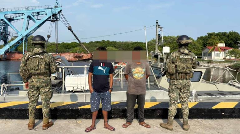 Detienen a 2 y aseguran embarcación por pesca ilegal en Puerto Chiapas
