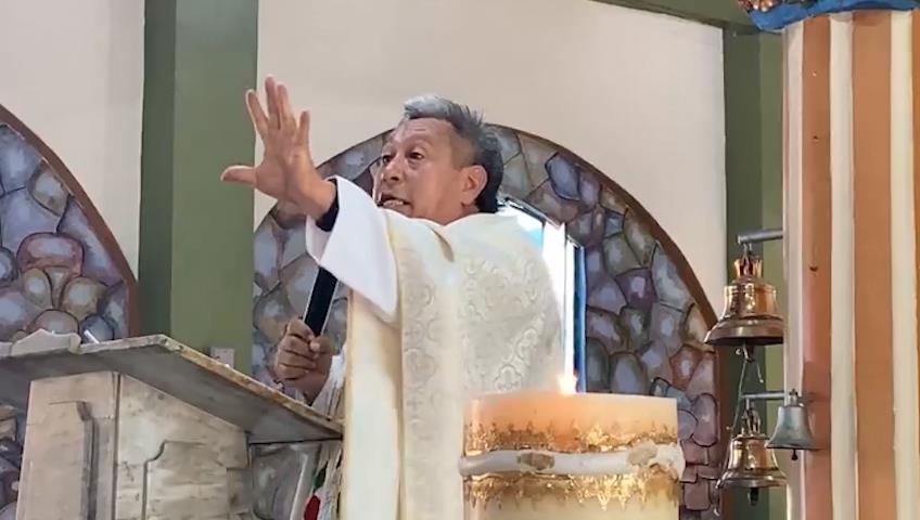 En el aborto intervienen 5 "asesinos": Padre Tiktokero tras criticar su aprobación en Tabasco En el aborto intervienen 5 "asesinos": Padre Tiktokero tras criticar su aprobación en Tabasco