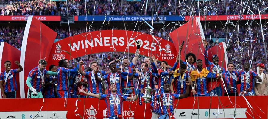 Crystal Palace gana su primer título en 164 años de historia Crystal Palace gana su primer título en 164 años de historia