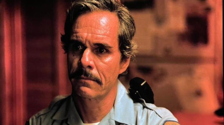 El mexicano Tony Dalton sorprende al ser parte de The Last Of Us