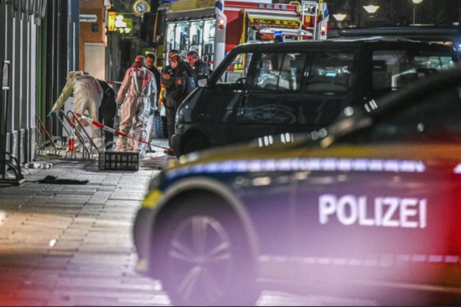 Apuñala al menos a 4 personas y una niña en Alemania Apuñala al menos a 4 personas y una niña en Alemania