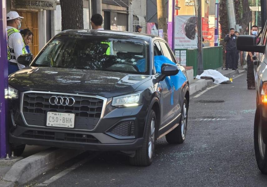 Asesinan a secretaria particular y asesor de Clara Brugada