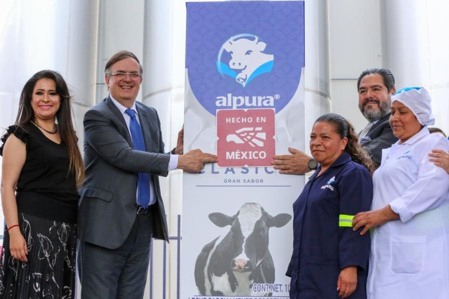 Alpura recibe sello "Hecho en México" y anuncia inversión de 10 mil mdp Alpura recibe sello "Hecho en México" y anuncia inversión de 10 mil mdp
