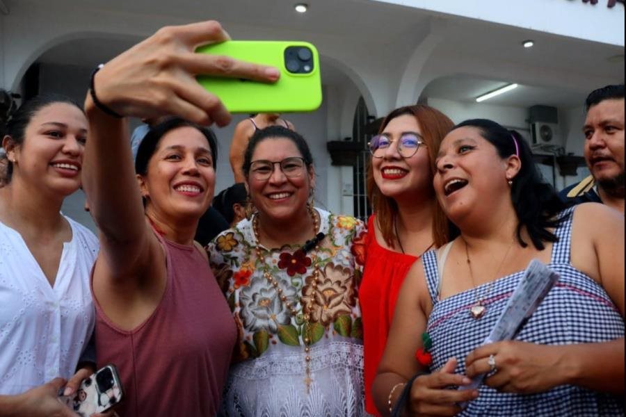 Difunde Lenia Batres en redes mensajes de artistas que invitan a votar por ella en próximas elecciones Difunde Lenia Batres en redes mensajes de artistas que invitan a votar por ella en próximas elecciones