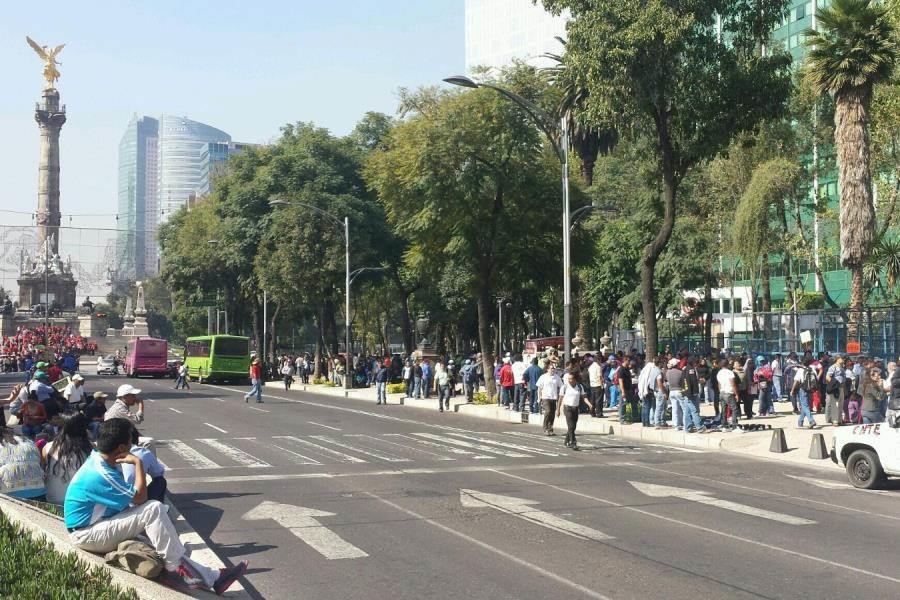 CNTE "colapsa" Reforma y bloquea embajada de EE. UU.