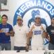 Policía acusa a amigo de joven que cayó de gradas en campo de Piratas de proporcionarle alcohol