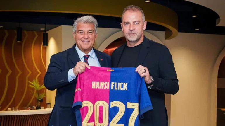 Renueva Hansi Flick contrato como técnico del Barcelona hasta 2027