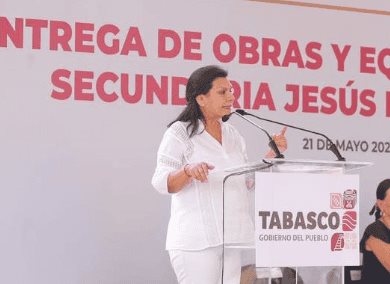 Promete Osuna distribución justa de espacios a locatarios del mercado de Gaviotas